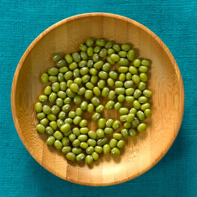 Mung beans help to clear body heat, reduce acne and detox the body